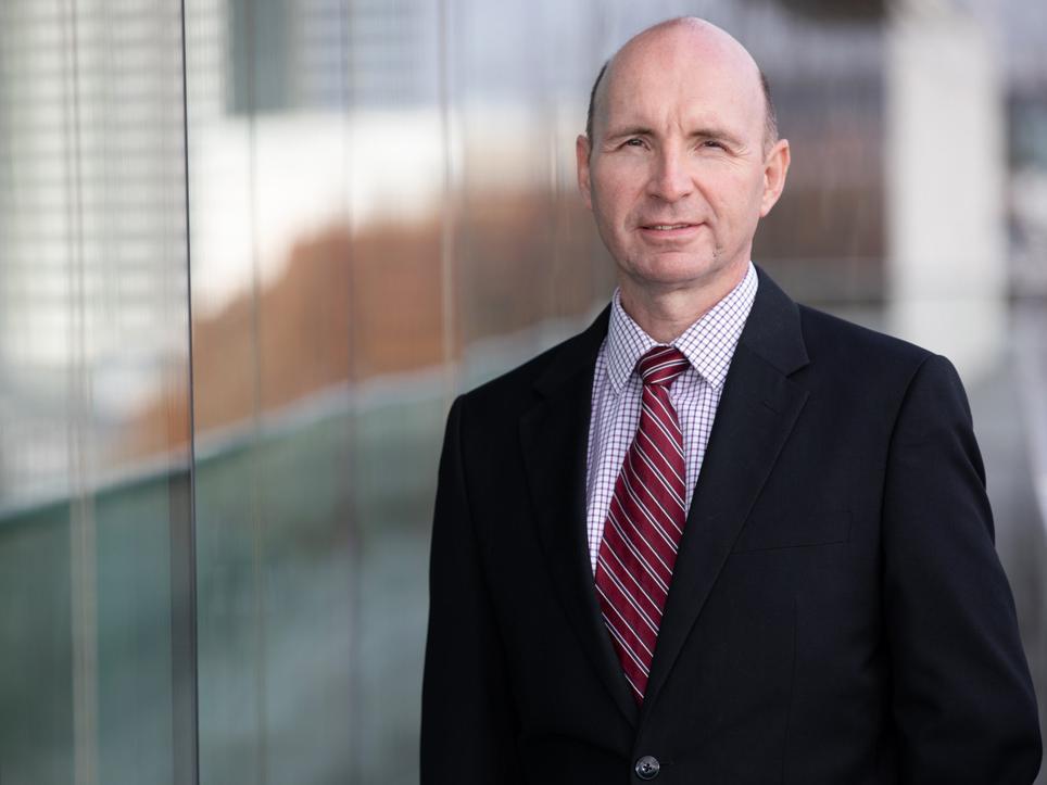Jürgen Matthes ist Leiter des Themenclusters Internationale Wirtschaftspolitik, Finanz- und Immobilienmärkte am Institut der Deutschen Wirtschaft (IW).