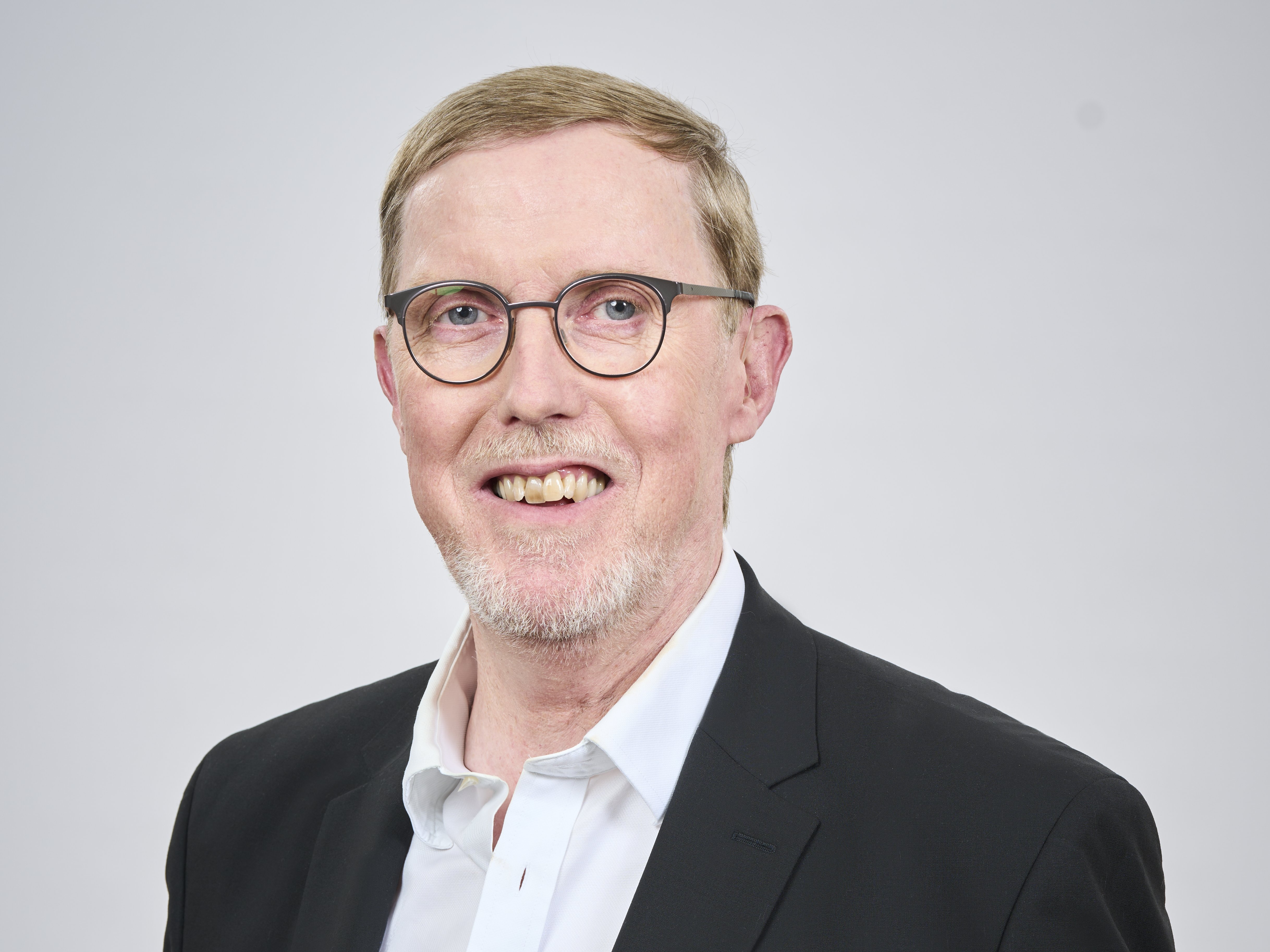 Rechtsanwalt Hinnerk Wolff ist Jurist und Geschäftsführer in der VAA-Geschäftsstelle Köln.