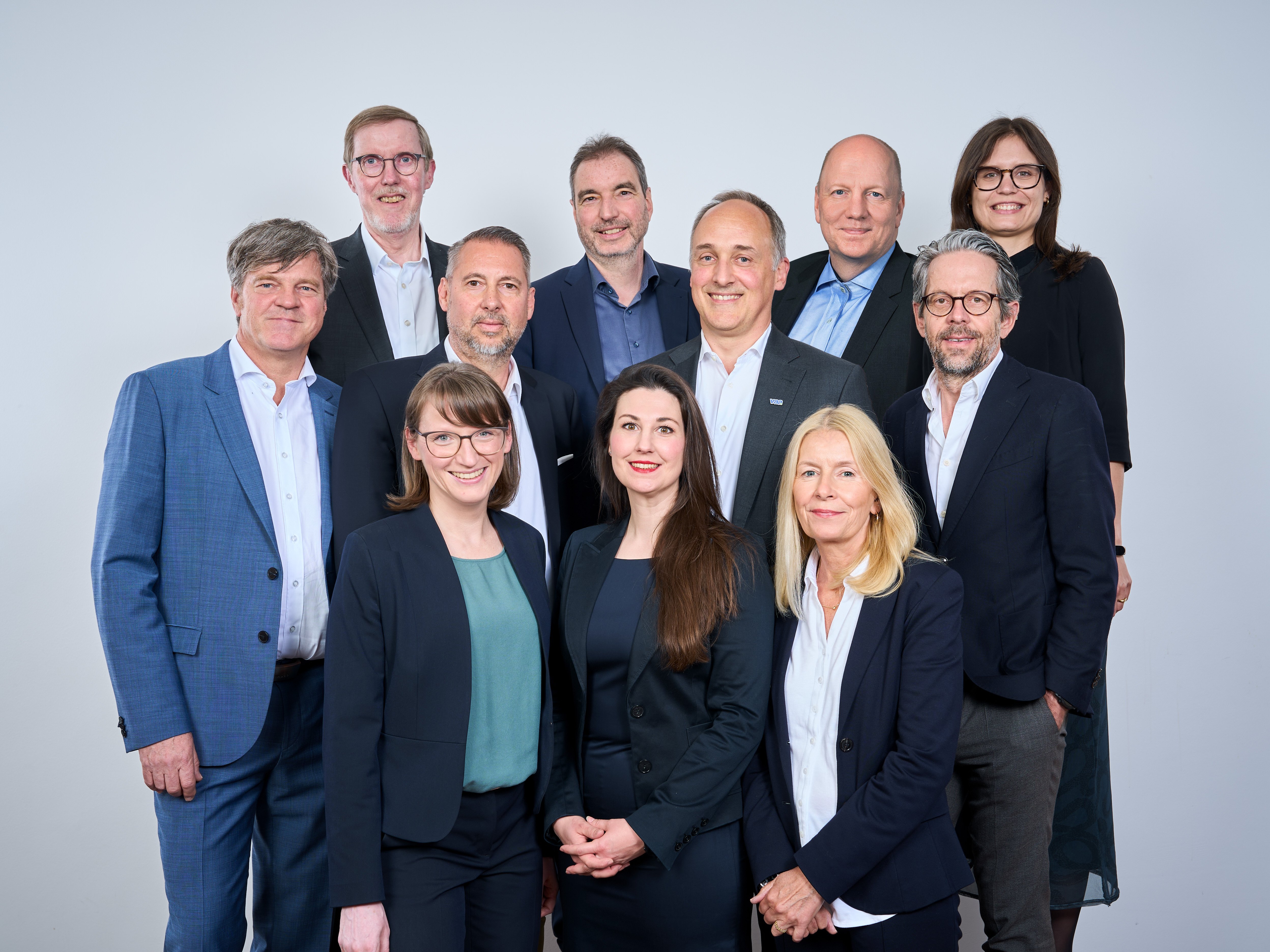 Gruppenbild der Juristinnen und Juristen des VAA