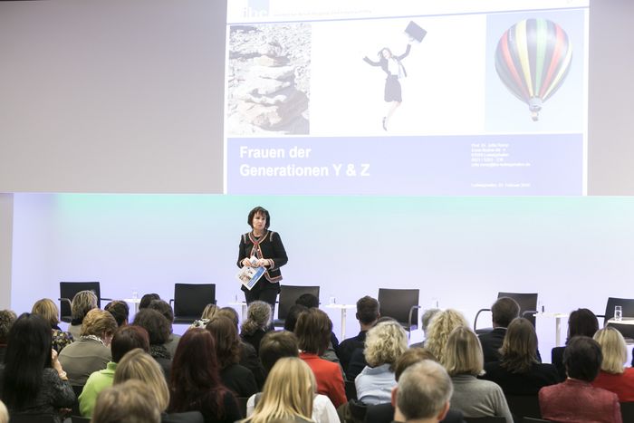 VAA connect – Frauen in Führung