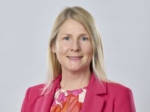 Dr. Birgit Schwab